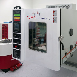 combined vibration-climatic-chamber